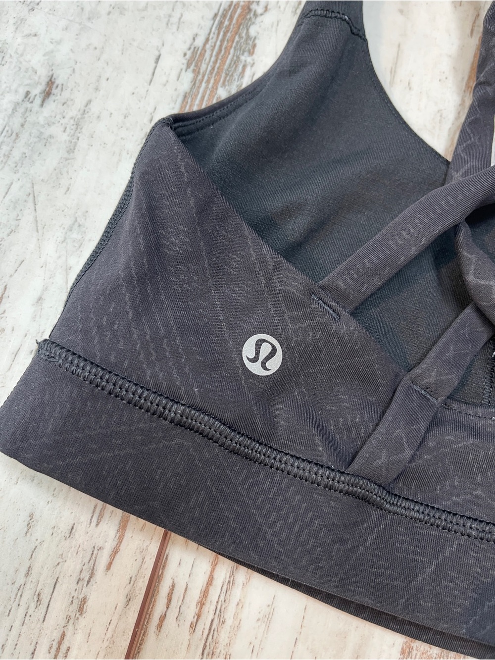 Lululemon Energy Bra Black Strappy Back Geometric Embossed Medium Support 4 - Picture 9 of 11